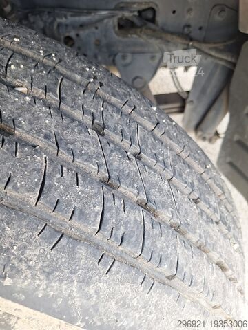 Hűtőkocsi Iveco STRALIS AT 260S36Y/PS