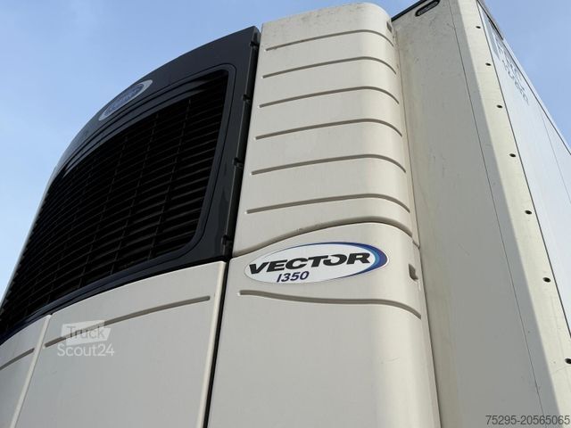 Hladilna polprikolica SCHMITZ CARGOBULL 3Achs Carrier1350 Innen2,85m Doppelsto FRC12/27