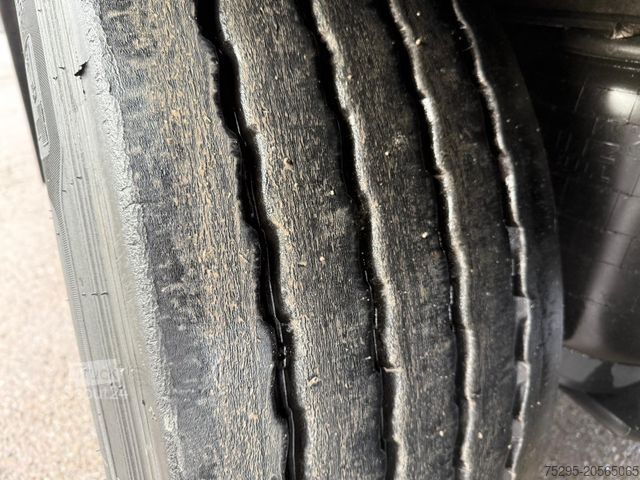 Semi-remorque frigorifique SCHMITZ CARGOBULL 3Achs Carrier1350 Innen2,85m Doppelsto FRC12/27