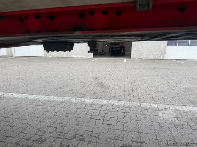 Transport réfrigéré/congélé Kel-Berg Refrigerated trailer / Kühlauflieger / Køletrailer