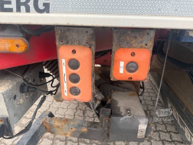 Transport réfrigéré/congélé Kel-Berg Refrigerated trailer / Kühlauflieger / Køletrailer
