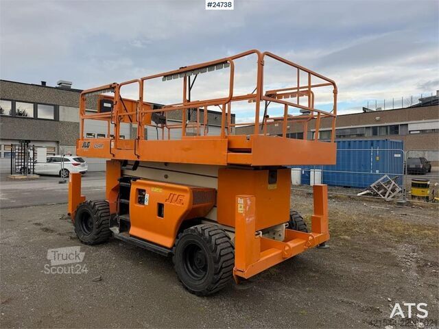 Škarjasto dvigalo JLG 439RT scissor lift – 16 meters. WATCH VIDEO