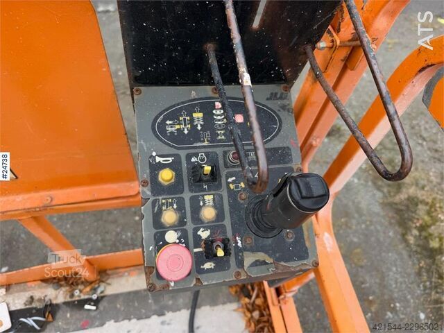 Škarjasto dvigalo JLG 439RT scissor lift – 16 meters. WATCH VIDEO