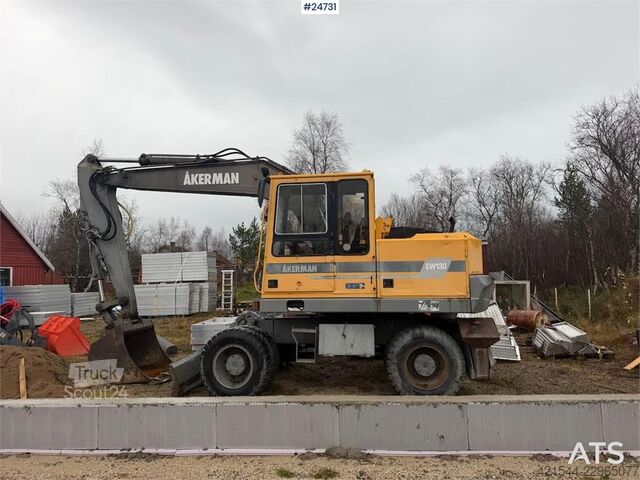 Radbagger Åkerman EW130 wheel digger w/ a bucket. WATCH VIDEO