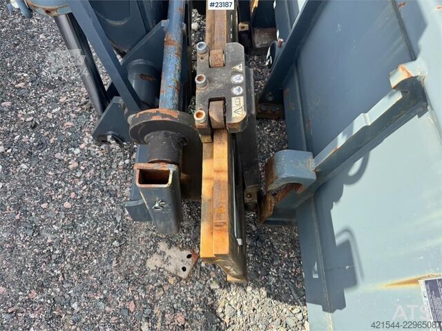Radlader Merlo P40.17 telehandler w/ bucket – pallet forks – jib