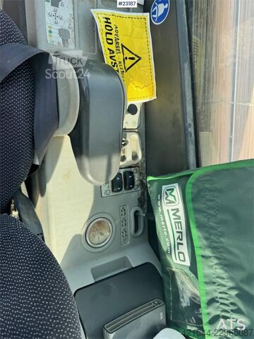 Radlader Merlo P40.17 telehandler w/ bucket – pallet forks – jib
