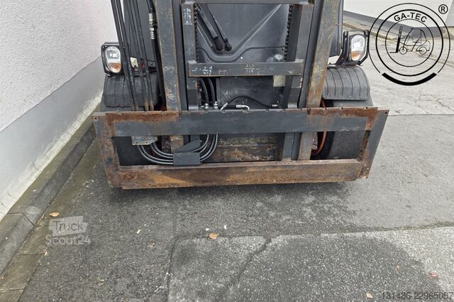 Dieselstapler Linde H70D-03