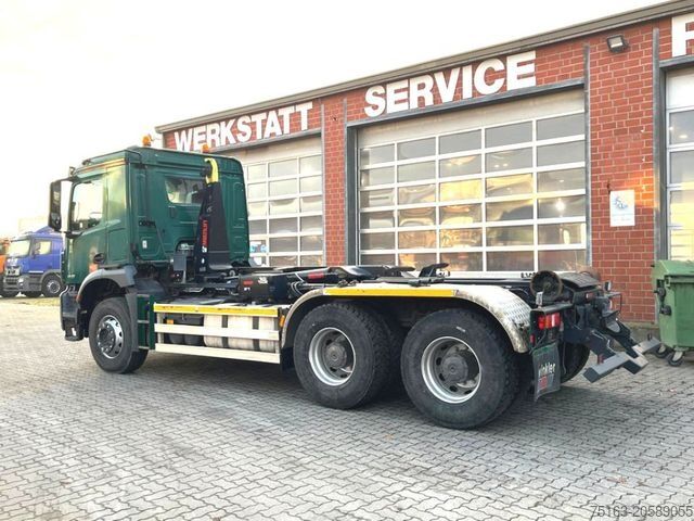 Haakarm vrachtwagen MERCEDES-BENZ Arocs 2646 6x4 Abrollkipper kurzer Radstand