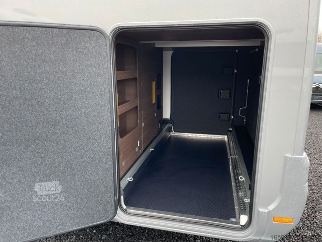 Polintegriran avtodom ADRIA Matrix Supreme 670 DL*4,4T*Leder*Safety Plus