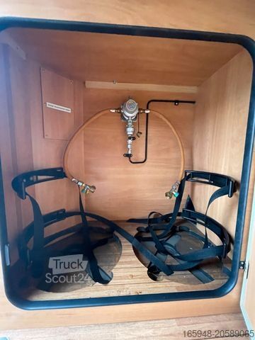 Camping-car PÖSSL Roadcruiser | Automatische Sat+TV | Markise*RFK