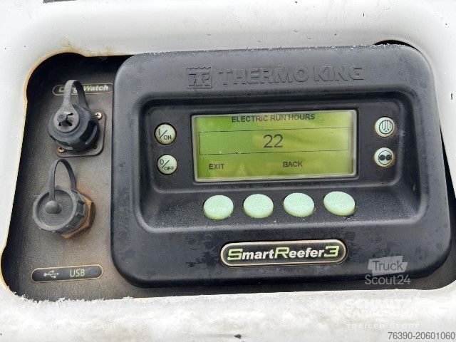 شبه مقطورة مبردة Schmitz Cargobull Semitrailer Reefer Standard divu klāju