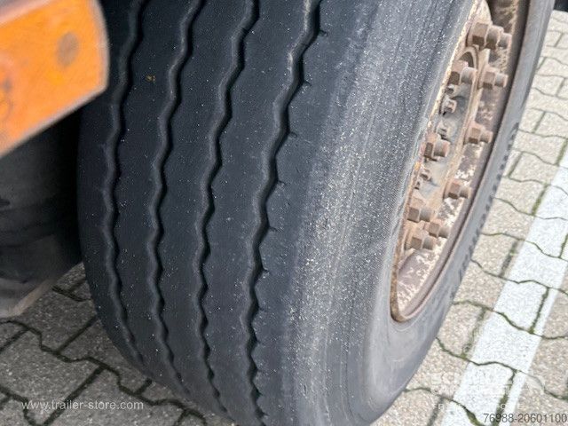 Atvira puspriekabė su tentu Schmitz Cargobull Curtainsider Standard