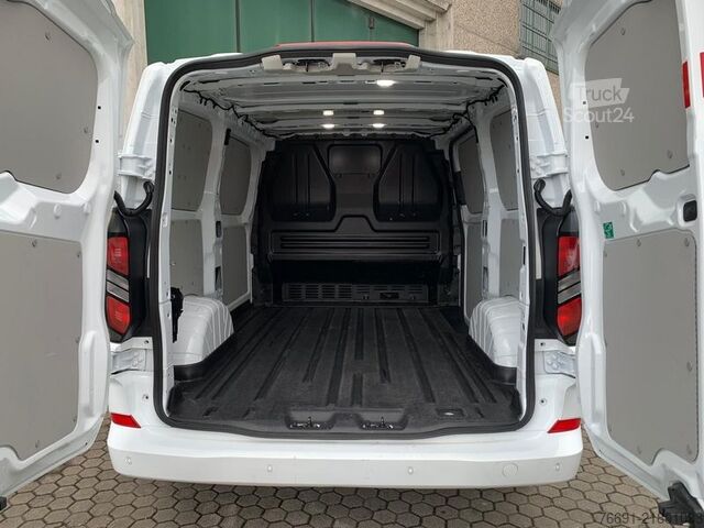 Kombi z visokim stropom Ford Custom 280  Titanium - Km 44.200