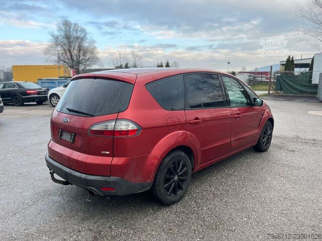 Kleinbus FORD S-Max S-MAX Trend  2,2 Ltr. - 129 kW TDCi