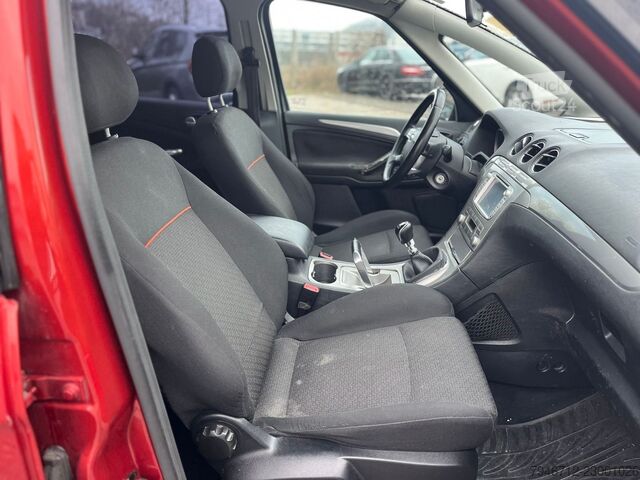 Kleinbus FORD S-Max S-MAX Trend  2,2 Ltr. - 129 kW TDCi