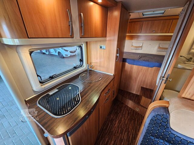 Integriertes Wohnmobil HYMER/ERIBA B-Klasse 504 CL sehr gepflegt, Solar, Sat