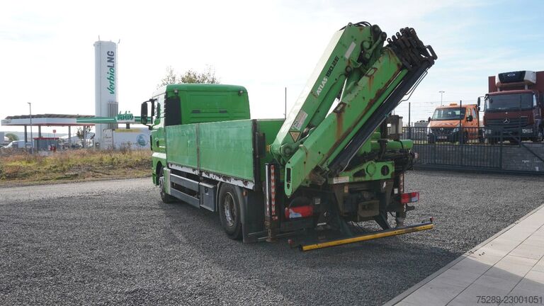 Düz kasa kamyon MAN TGX 18.400 4x2 BL Kran Pritsche Atlas