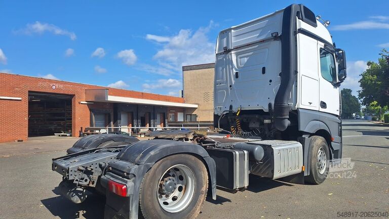 Mercedes-Benz 1851Actros 4 2-Achser SZM truck tractor Mercedes-Benz 1851Actros 4 2-Achser SZM