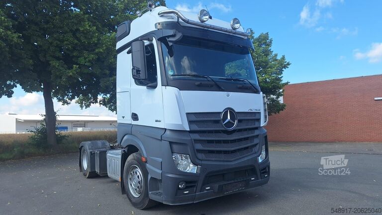 Mercedes-Benz 1851Actros 4 2-Achser SZM truck tractor Mercedes-Benz 1851Actros 4 2-Achser SZM