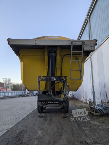  Schmitz Cargobull 2-Achs Sattelkipper Stahl 24,5m³