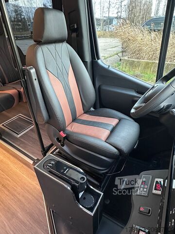 Minibus Mercedes-Benz Sprinter 519 Business Line XXL ON STOCK