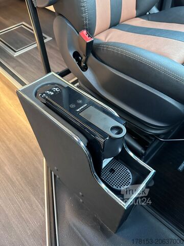 Minibus Mercedes-Benz Sprinter 519 Business Line XXL ON STOCK