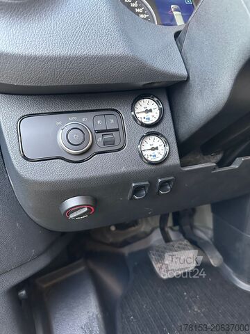 Minibus Mercedes-Benz Sprinter 519 Business Line XXL ON STOCK