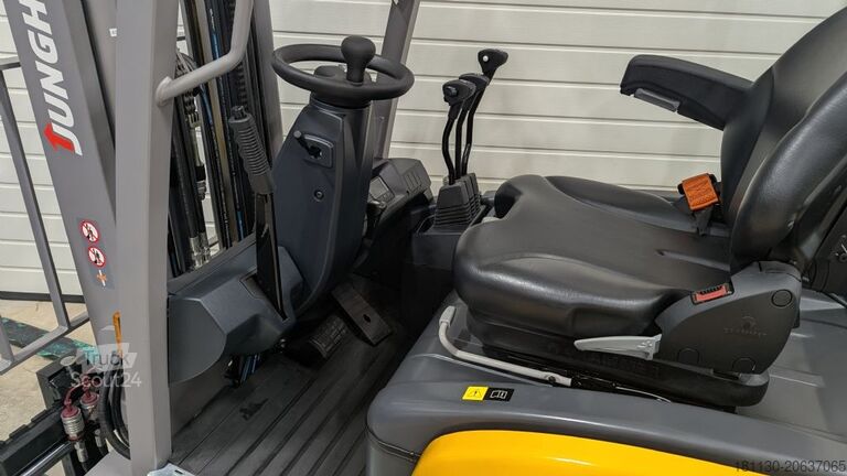 Voorlader vorkheftruck Jungheinrich EFG BB 216k Ausstellungsstück