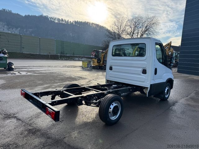 Șasiu de dubă IVECO Dayli 35s14 Fahrgestell 3,5 AHK Klima Tempomat