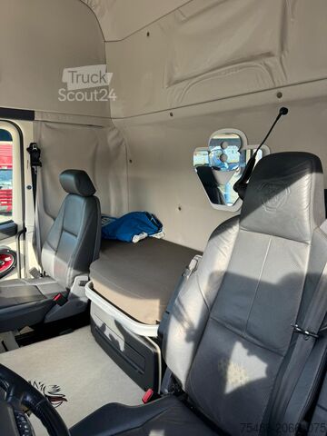 Standardni cestni vlačilec SCANIA R520 (V8) TOP LINE TRATTORE STRADALE