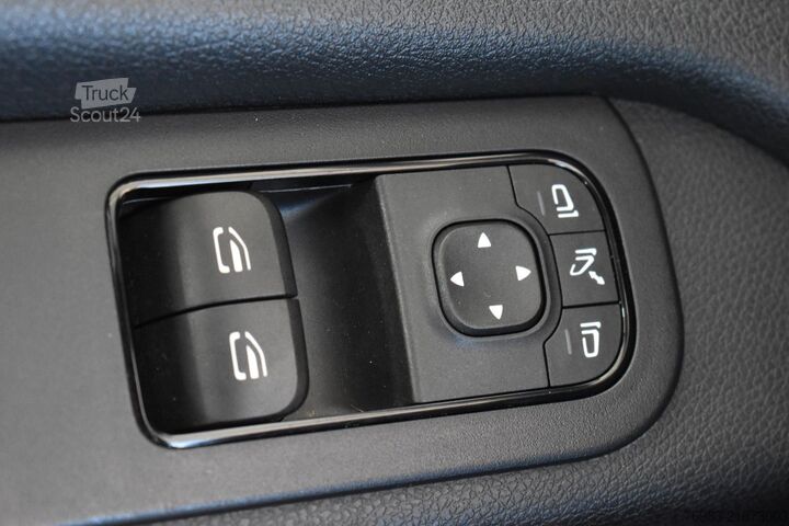 Minibus MERCEDES-BENZ Sprinter 316 CDI 4x4 7 G-Tronic Mixto L2H2 Navi