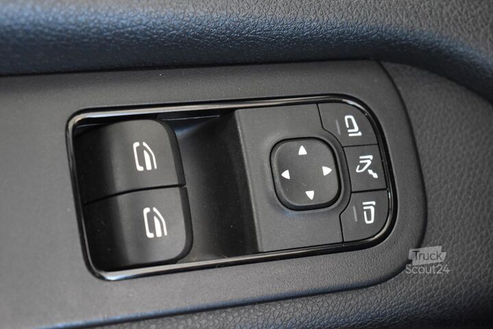 Kamper MERCEDES-BENZ Sprinter 316 CDI 4x4 7 G-Tronic Mixto Camper Rei