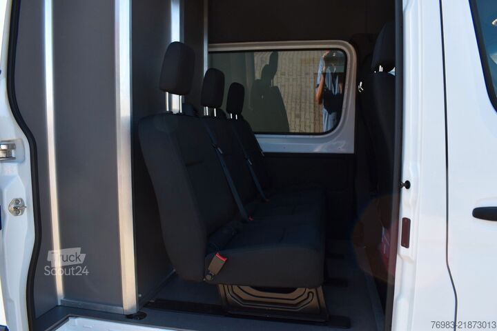 Furgon z wysokim dachem MERCEDES-BENZ Sprinter 316 CDI 4x4 7 G-Tronic Mixto L2H2 Navi