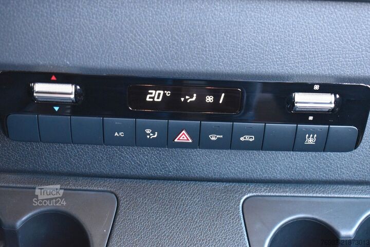 Furgon z wysokim dachem MERCEDES-BENZ Sprinter 316 CDI 4x4 7 G-Tronic Mixto L2H2 Navi