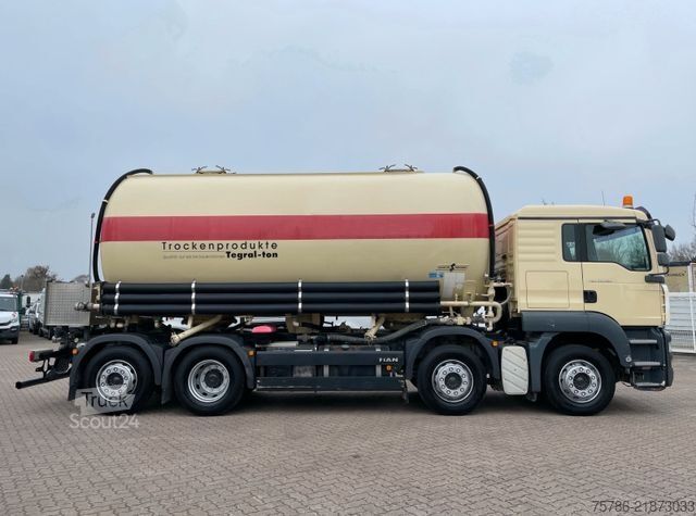 Tankbil MAN TGA 35.360 BL 8x2-4/ Spitzer Silo/ 23000 l/ AC