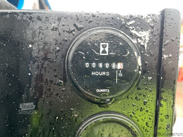 Plataforma elevatória montada em reboque Genie TZ34 (12m)