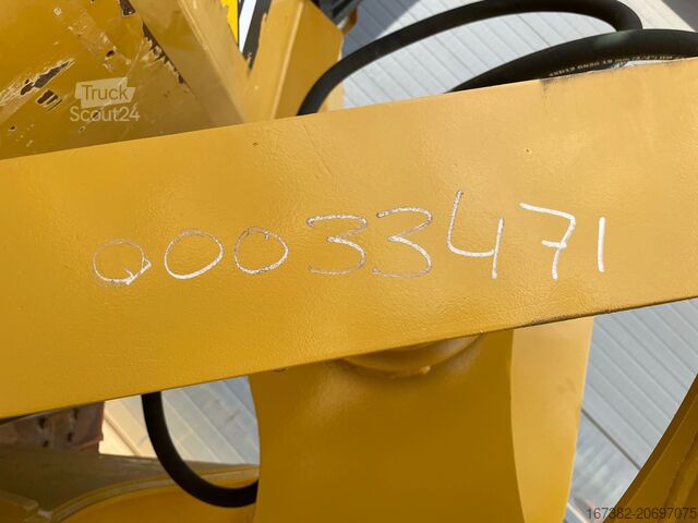 Нивелировочная машина Caterpillar D6T XL