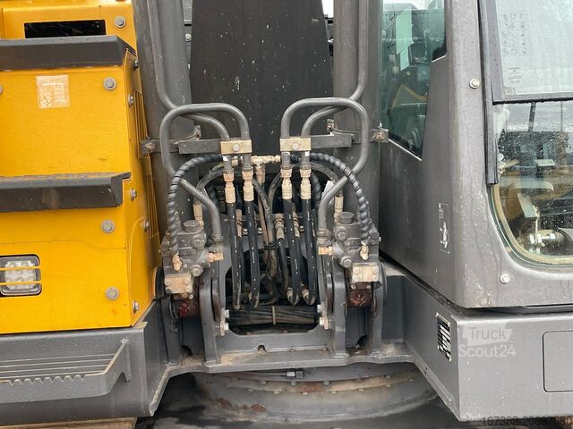 Rupsgraafmachine Volvo ECR145EL