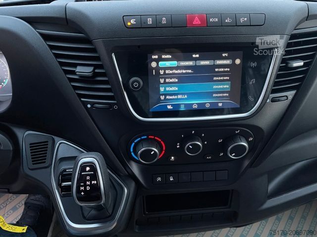 Kombi s prekucnikom IVECO Daily 35S14 A8*R3.450mm*Automatik*Kamera*2Sitze*