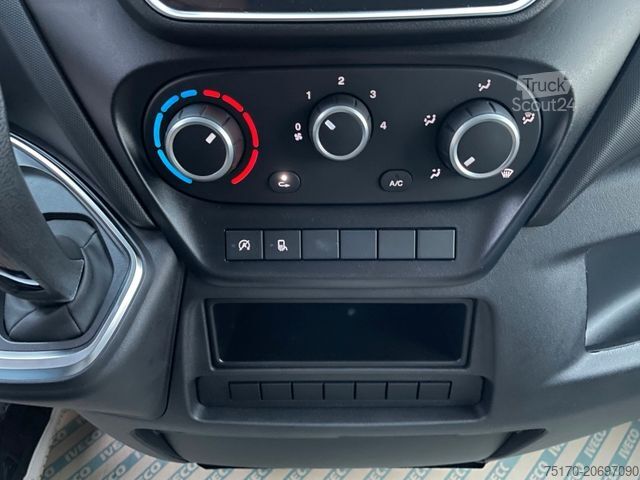 Kombi s prekucnikom IVECO Daily 35S14 A8*R3.450mm*Automatik*Kamera*2Sitze*