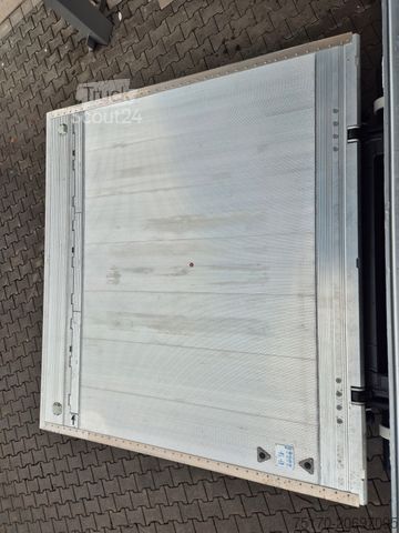 Gėrimų sunkvežimis IVECO AS260S50Y/FS 6x2 Böse Schwenkwand + LBW 2 x AHK