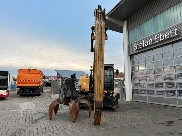 Колёсный экскаватор CATERPILLAR MH3024 / MH 3024 / Greifer / 2018 / 10.735h