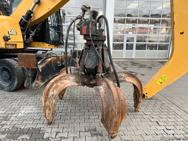 Колёсный экскаватор CATERPILLAR MH3024 / MH 3024 / Greifer / 2018 / 10.735h