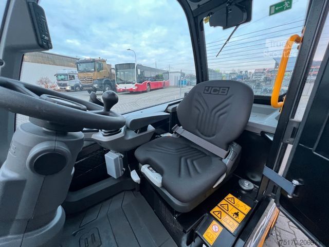 Teleskoparmstapler JCB TLT 35-22E Teletruck / nur 131h! / 2022 / SS