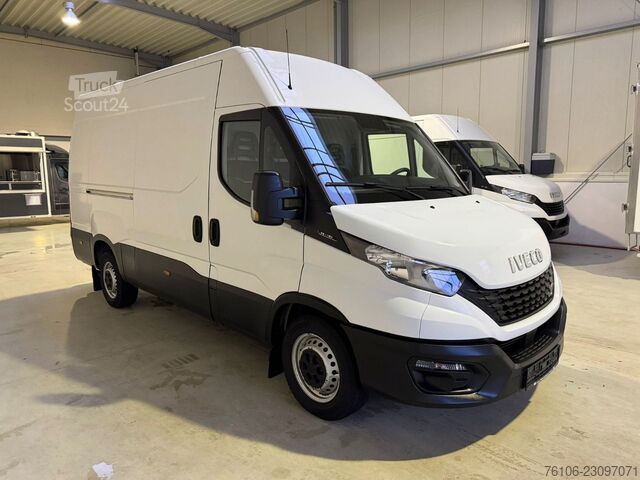 Kastenwagen IVECO Daily 35S16 Kastenwagen *Klima*2 stück auf Lager