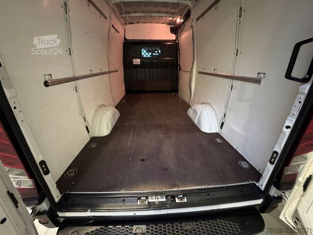 Kastenwagen IVECO Daily 35S16 Kastenwagen *Klima*2 stück auf Lager