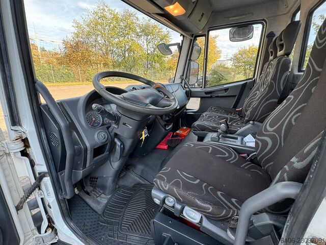 Pick-up varebil IVECO 75E16 Pritsche mit Kran Fassi