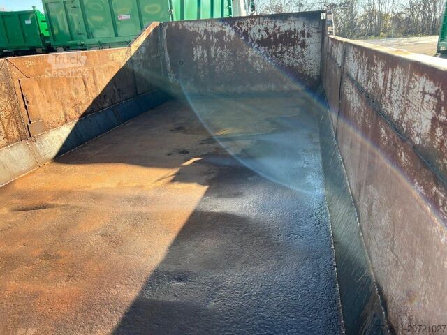 Roll-off container CONTAINER SCARRABILE USATO A CIELO APERTO