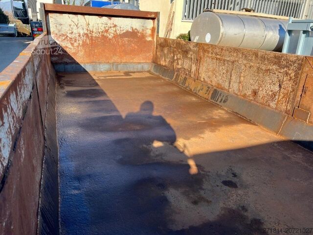 Roll-off container CONTAINER SCARRABILE USATO A CIELO APERTO