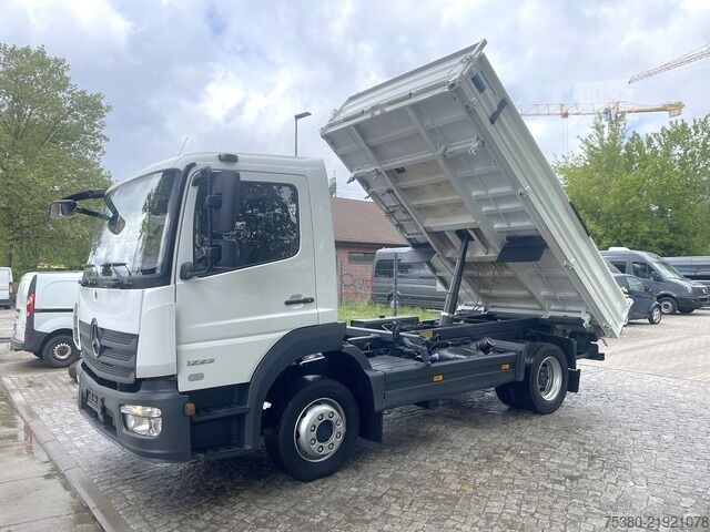 Üç taraflı damperli kamyon mercedes-benz Atego 1223 Dreiseitenkipper *Klima*